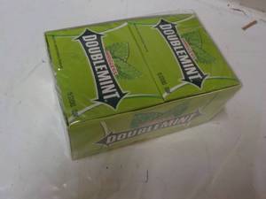 lot 188 image: Double Mint 150 sticks Gum...