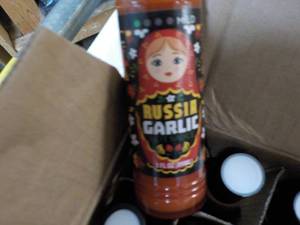 lot 268 image: Case of 36 Russia Garlic 3 oz Hot S...
