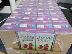 lot 292 image: 32 pack Grape Juicy Juice...
