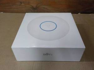 lot 11 image: Unifib Long Range Access Point Wire...