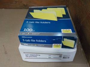 lot 21 image: 3 Tab File Folder 100 ct with expan...