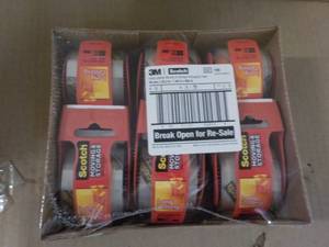 lot 32 image: 6 Rolls of Scotch Moving and Storag...