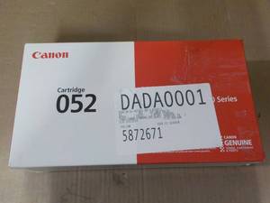 lot 51 image: Canon Cartridge 052 M1420 Series To...