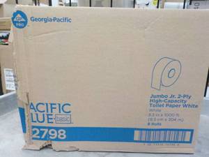 lot 59 image: Pacific Blue Jumbo Jr 2 ply High Ca...