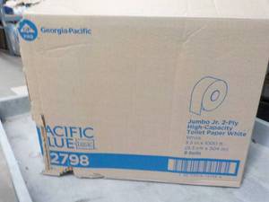 lot 60 image: Pacific Blue Jumbo Jr 2 ply High Ca...