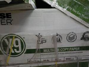 lot 93 image: Boise White Copy Paper 5000 Sheets...