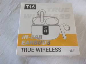 lot 319 image: T16 True Wireless In Ear Ear Buds...