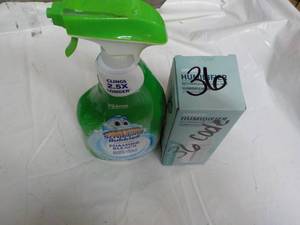 lot 342 image: Scrubbing Bubbles and Humidifier Re...