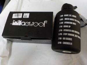 lot 343 image: Moo Woof Silicone Popsicle Molds an...