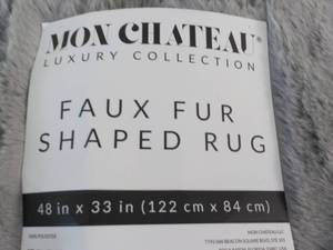 lot 350 image: Mon Chateau Faux Fur 48 x 33 Shape...