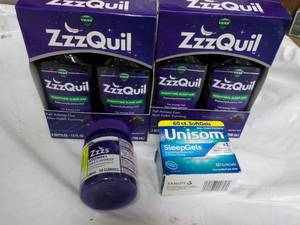 lot 357 image: ZZZQuill and Unison...