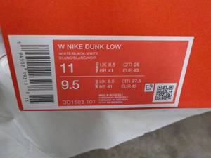 lot 363 image: Nike Dunk Low Size UK 9.511...