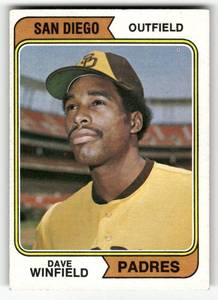 lot 36 image: 1974 Topps Vintage Card Dave Winfield Rookie #456