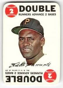 lot 84 image: 1970 Topps Game Card Vintage Roberto Clemente #6