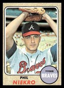 lot 140 image: 1968 Topps Vintage Card Phil Niekro #257