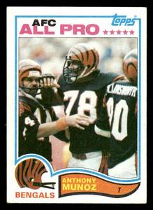 lot 173 image: 1982 Topps Anthony Munoz Rookie Card #51