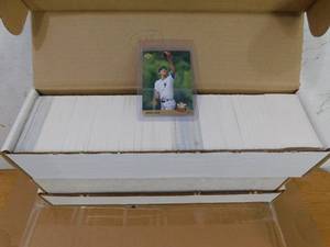 lot 345 image: 1993 Upper Deck Baseball Hand Collated Set with Derek Jeter Rookie