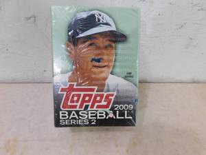 lot 369 image: 2009 Topps Baseball Series 2 Factroy Sealed Cereal Box Jumbo Pack - Contains A Legends Chrome Card & 55 Cards