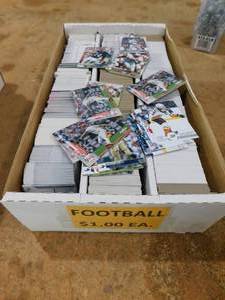 lot 373 image: 3 Row Box of Assorted Sports Cards LK