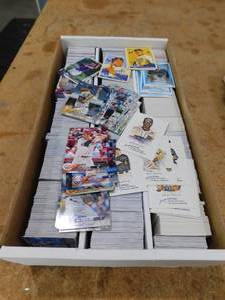 lot 375 image: 3 Row Box of Assorted Sports Cards LK