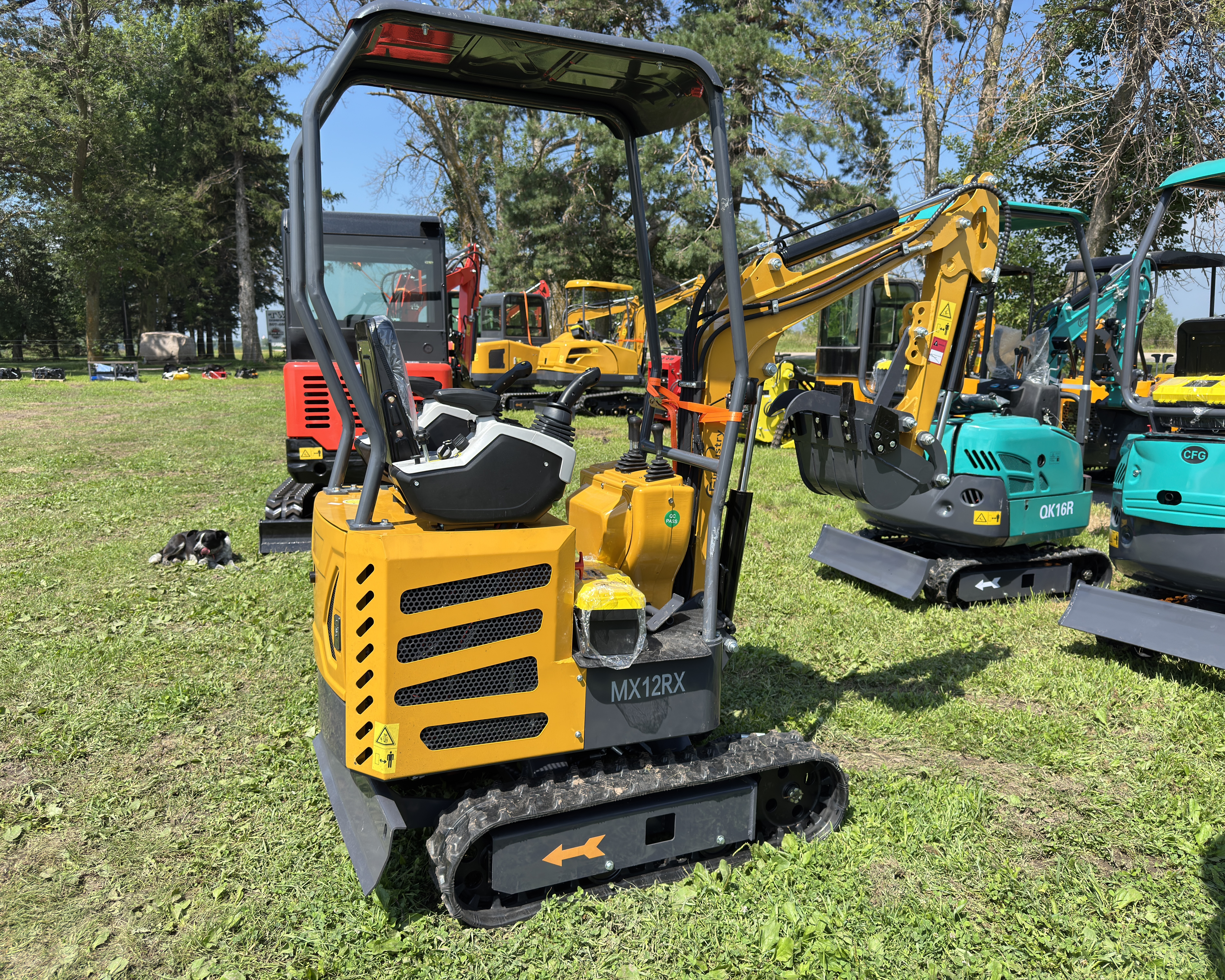 lot 4244 image: 2025 CFG Mini Excavator (MX12RX)