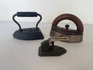 lot 24 image: Vintage Irons