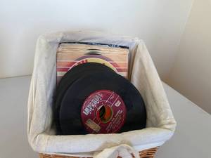 lot 53 image: Lot of Vintage 45 Records