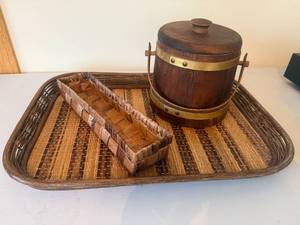 lot 152 image: Vintage Serving Ware - Wooden Bucket, Rattan Serving Tray and Small Woven Basket