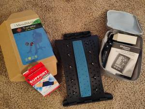 lot 175 image: Lot of Braces, Support, Blood Pressure Monitor