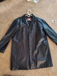 lot 207 image: Merona Ladies Long Leather Jacket