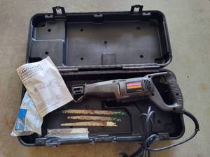 lot 221 image: Craftsman 6.5amp Reciprocating Saw