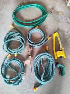 lot 240 image: Lot of Assorted Hoses & Accessories
