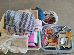 lot 279 image: Mystery Garage Bin, Bungee Cords & Work Towels
