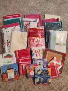 lot 284 image: Lot of ReusableDisposable Tablecloths