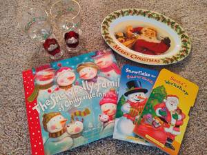 lot 308 image: Misc Christmas Decor
