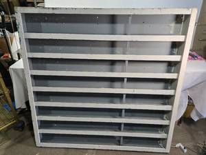 lot 124 image: Large Wooden Storage Display Shelf approx. 48 x 50