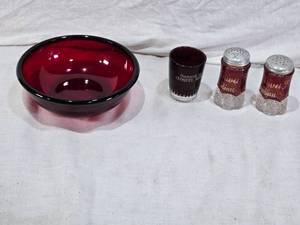 lot 163 image: Vintage Ruby Glassware Set including Bowl, Souvenir Glass, and Salt & Pepper Shakers