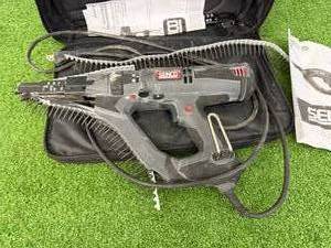 lot 53 image: Senco Auto-Feed Sheetrock Screwdriver