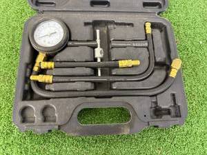 lot 55 image: Pittsburgh Fuel Injection Pump Tester