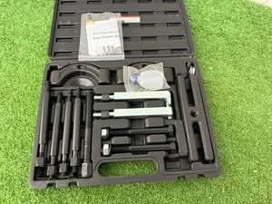 lot 60 image: Pittsburgh Gear Puller Set
