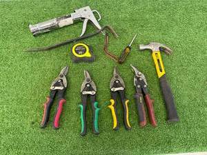 lot 77 image: Hand Tools
