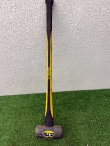 lot 88 image: 8# Sledge Hammer
