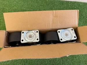 lot 102 image: New Casters