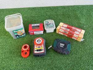lot 103 image: Bullseye Laser Level, 100 Tape , Screws & Shims