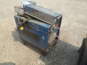 lot 10 image: Miller Welder Dial ARC-250P