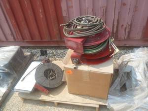 lot 14 image: Harris Gas Torch Hose Reels & Rock Island Vice