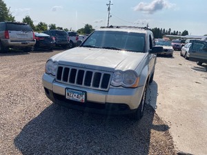 lot 7 image: 2009 Jeep Grand Cherokee