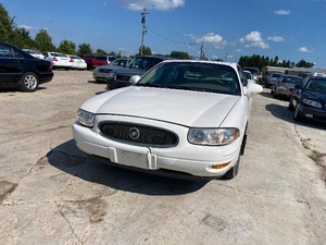 lot 15 image: 2005 Buick LeSabre