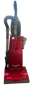 lot 33 image: Windsor 7000 HEPA Sensor Upright Vacuum Cleaner 12 Amp