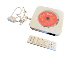 lot 78 image: KC-968 Compact CD Player with Remote and Power Adapter